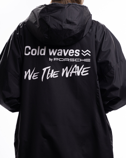 Cold Waves by Porsche - Collection 2024 - Poncho / Robe - Black