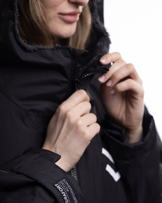 Cold Waves by Porsche - Collection 2024 - Poncho / Robe - Black