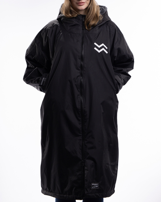 Cold Waves by Porsche - Collection 2024 - Poncho / Robe - Black