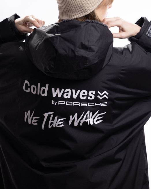 Cold Waves by Porsche - Collection 2024 - Poncho / Robe - Black