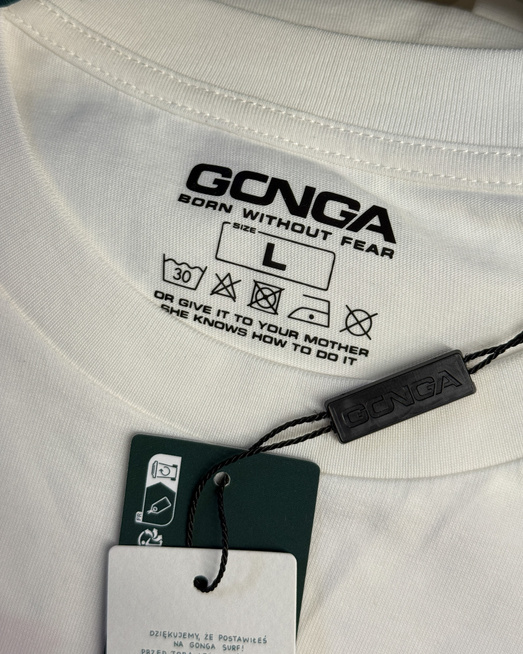 Gonga Unisex Tshirt Medium Fit Chasing The Sun Off White