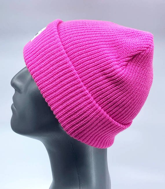 GONGA RIB BEANIE PINK white